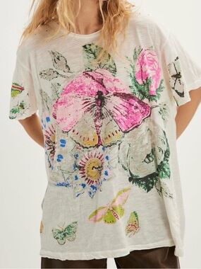 Magnolia Pearl Fior De La Pasion Tee